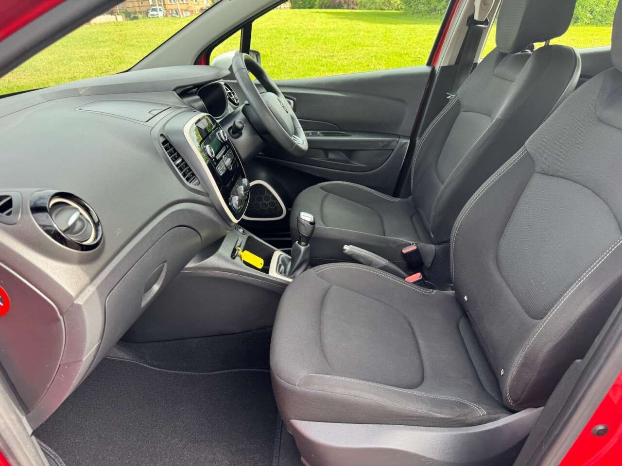 2019 RENAULT CAPTUR 2019 RENAULT CAPTUR