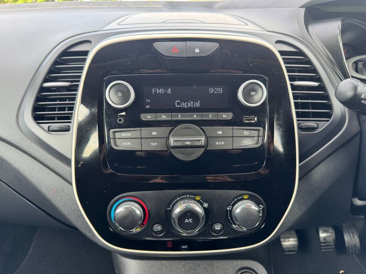 2019 RENAULT CAPTUR 2019 RENAULT CAPTUR