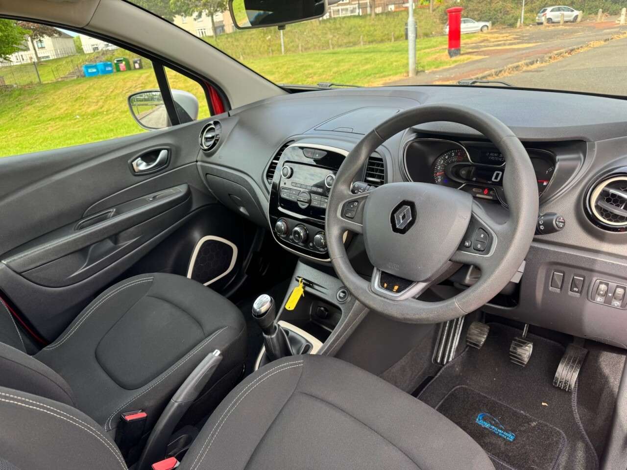 2019 RENAULT CAPTUR 2019 RENAULT CAPTUR