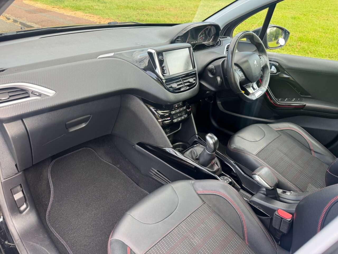 2016 PEUGEOT 2008 2016 PEUGEOT 2008