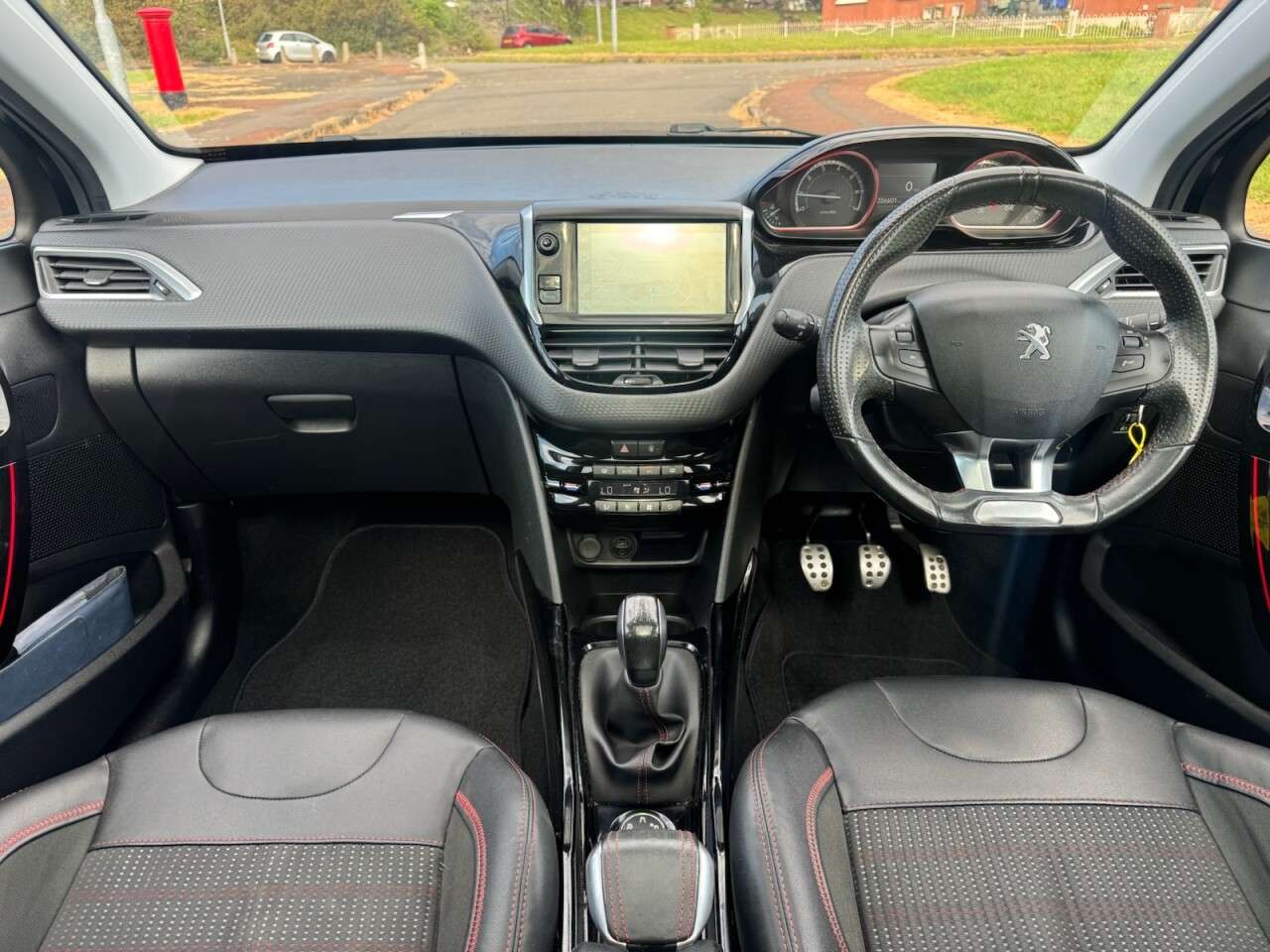 2016 PEUGEOT 2008 2016 PEUGEOT 2008