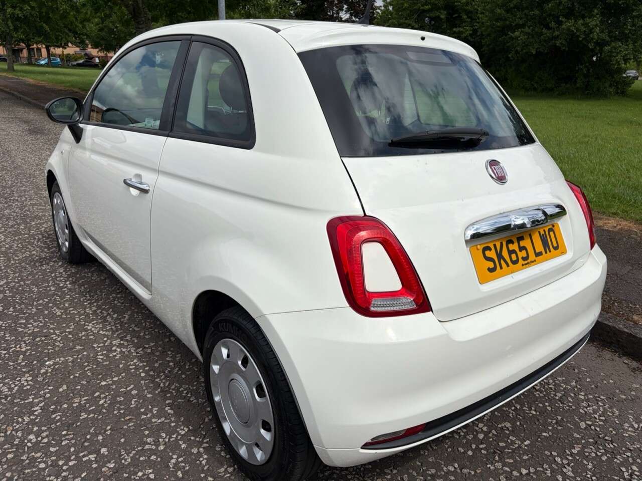 A 2015 FIAT 500 1.2 Pop Hatchback 3dr Petrol Manual Euro 6 (s/s) (69 bhp) Part Ex Welcome A 2015 FIAT 500 1.2 Pop Hatchback 3dr Petrol Manual Euro 6 (s/s) (69 bhp) Part Ex Welcome