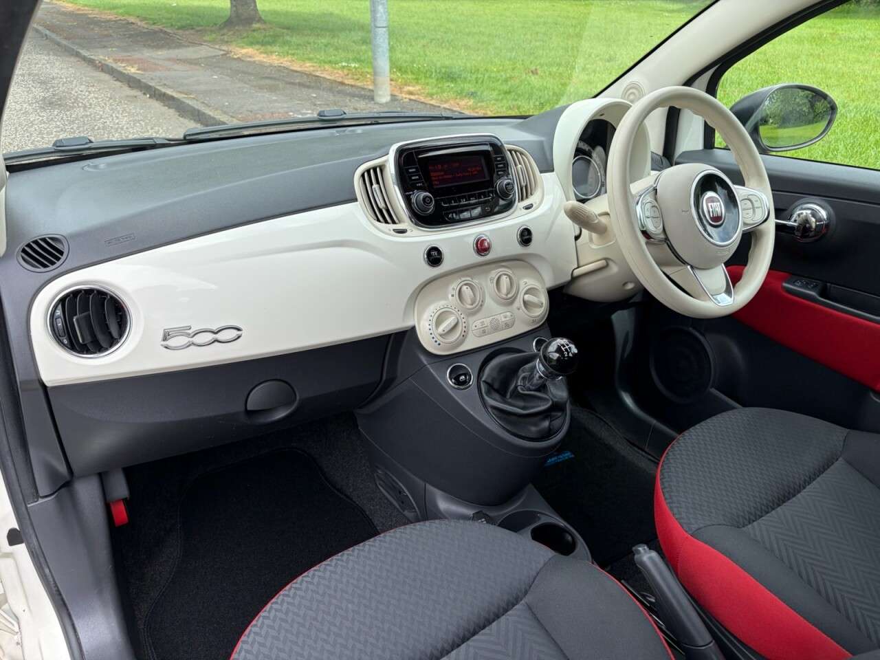 2015 FIAT 500 2015 FIAT 500