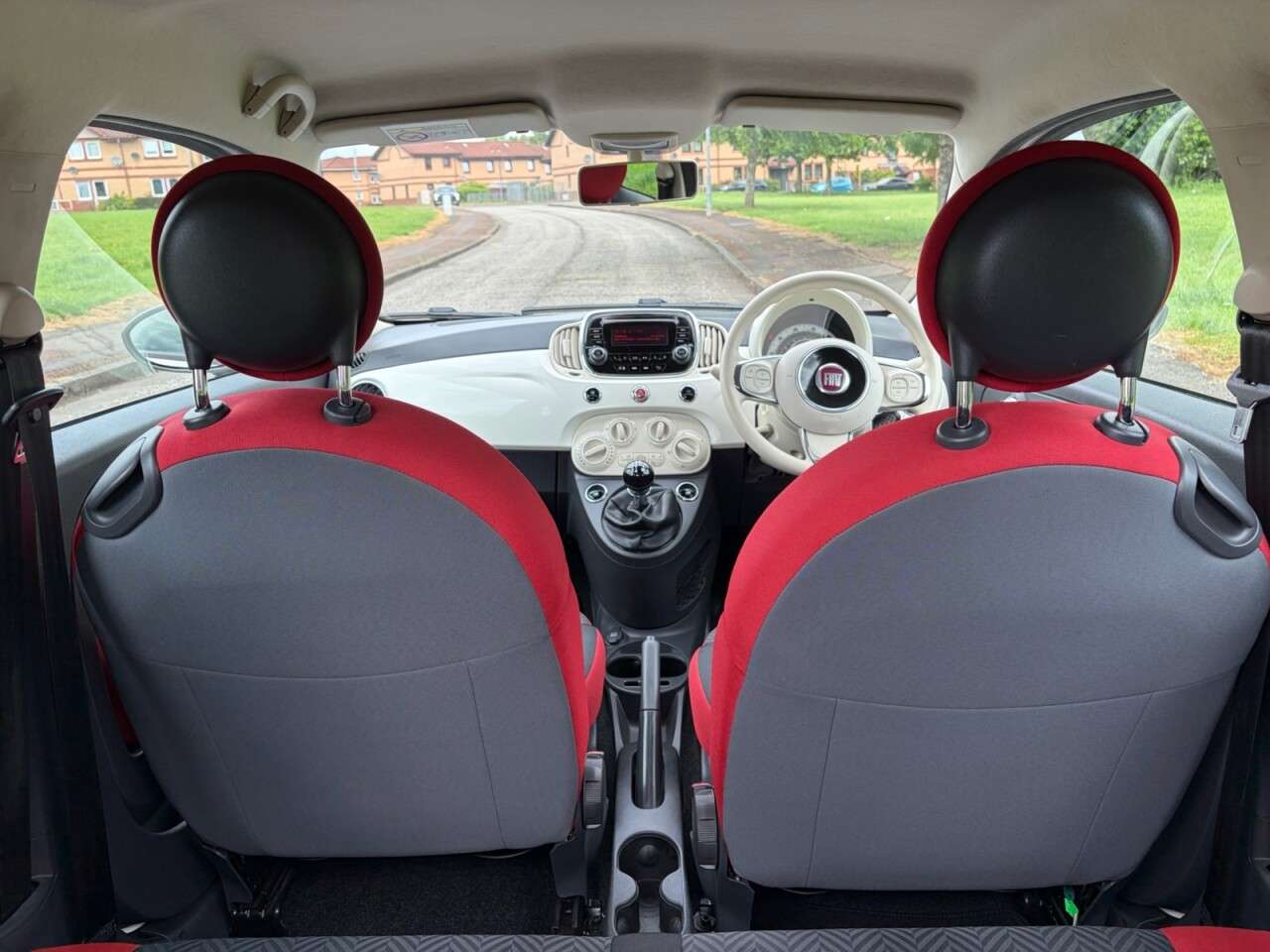 2015 FIAT 500 2015 FIAT 500