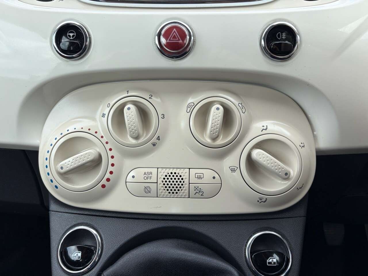 2015 FIAT 500 2015 FIAT 500
