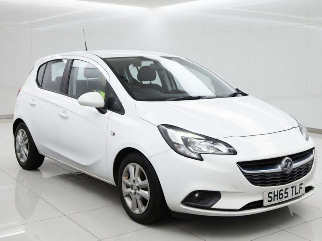 A 2015 VAUXHALL CORSA 1.4i ecoTEC Design Hatchback 5dr Petrol Manual Euro 6 (90 ps) Part Exchange A 2015 VAUXHALL CORSA 1.4i ecoTEC Design Hatchback 5dr Petrol Manual Euro 6 (90 ps) Part Exchange