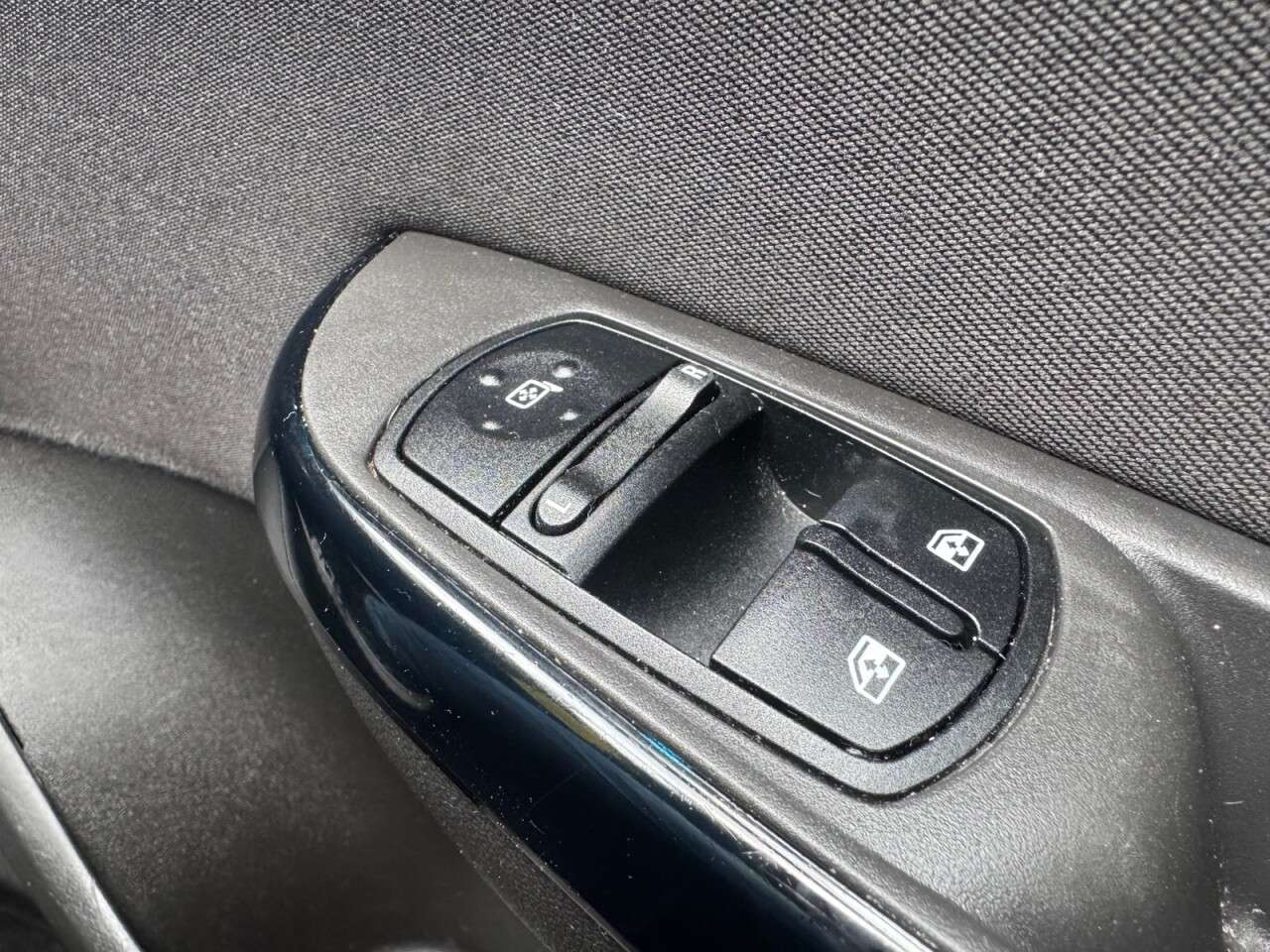 2015 VAUXHALL CORSA 2015 VAUXHALL CORSA