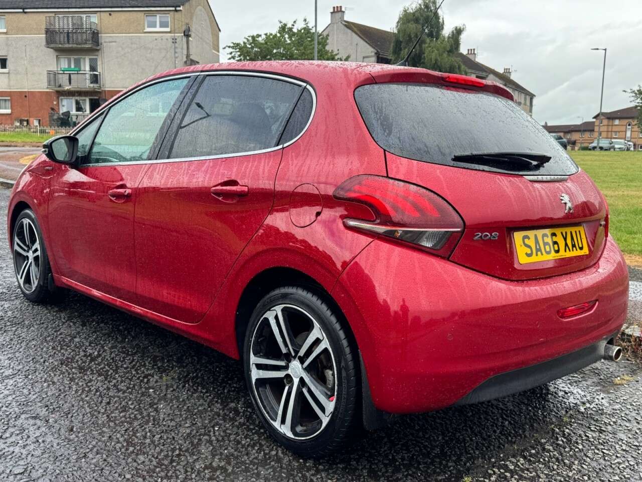 A 2016 PEUGEOT 208 1.6 BlueHDi GT Line Hatchback 5dr Diesel Manual Euro 6 (100 ps) Part Ex Wel A 2016 PEUGEOT 208 1.6 BlueHDi GT Line Hatchback 5dr Diesel Manual Euro 6 (100 ps) Part Ex Wel