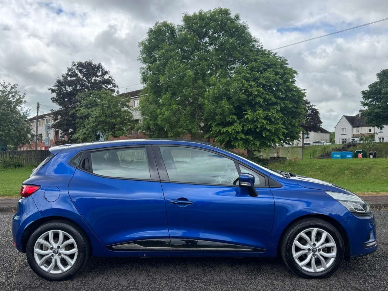 2017 RENAULT CLIO 2017 RENAULT CLIO