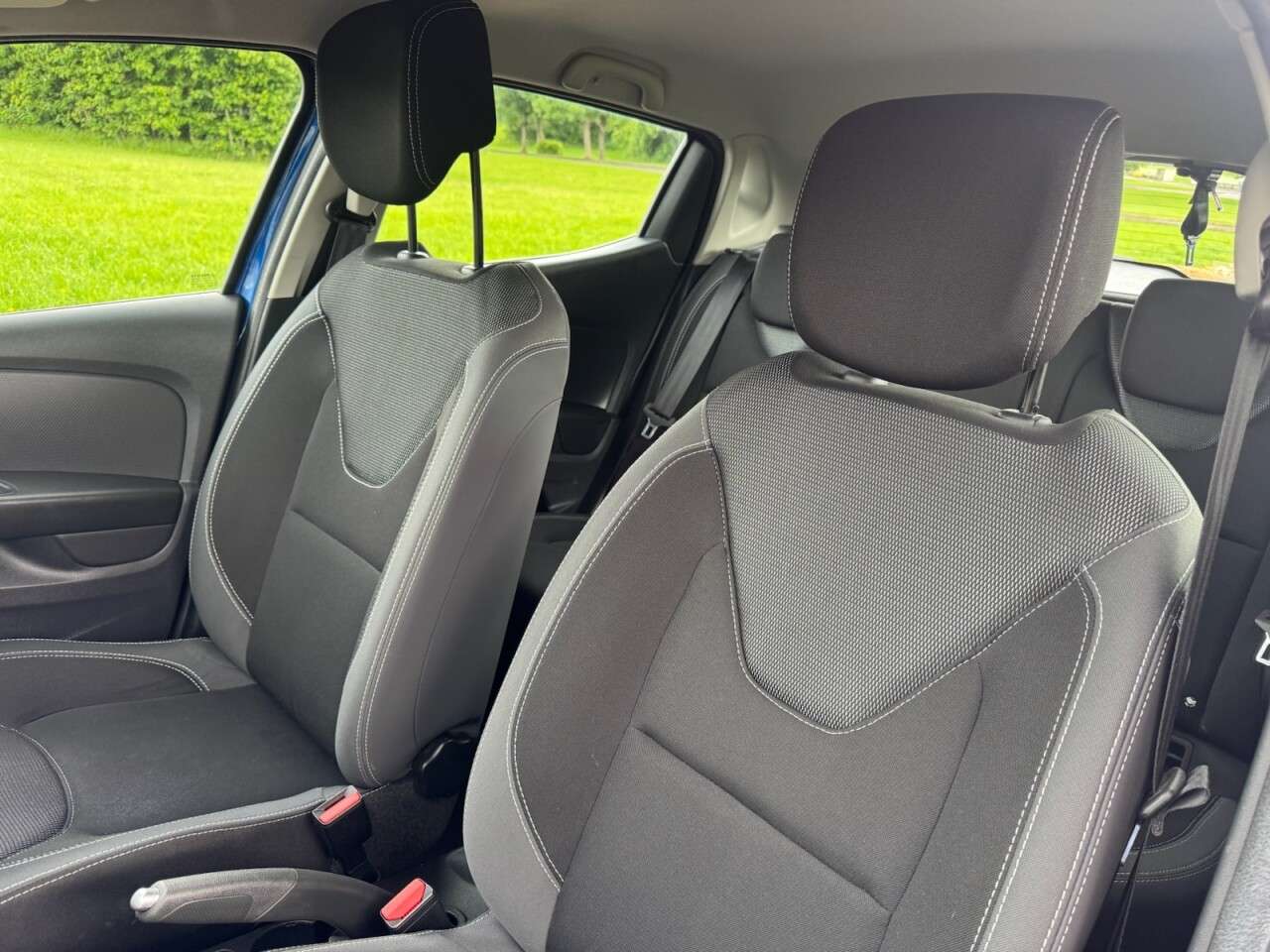 2017 RENAULT CLIO 2017 RENAULT CLIO