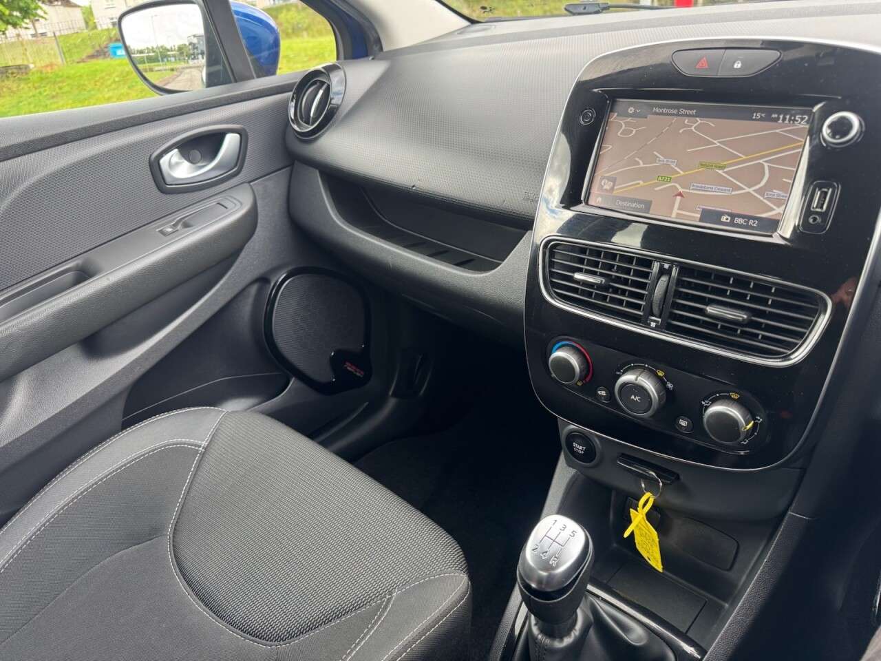 2017 RENAULT CLIO 2017 RENAULT CLIO