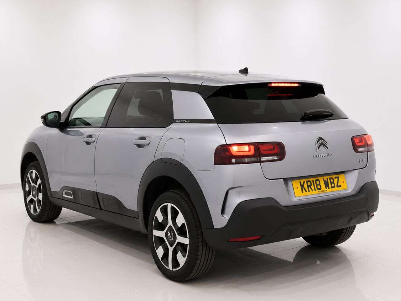 A 2018 CITROEN C4 CACTUS 1.6 BlueHDi Flair Hatchback 5dr Diesel Manual Euro 6 (s/s) (100 ps) Part Ex A 2018 CITROEN C4 CACTUS 1.6 BlueHDi Flair Hatchback 5dr Diesel Manual Euro 6 (s/s) (100 ps) Part Ex