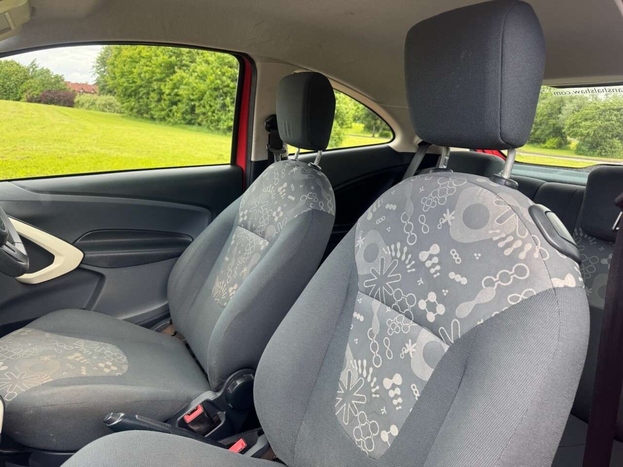 2012 FORD KA 2012 FORD KA