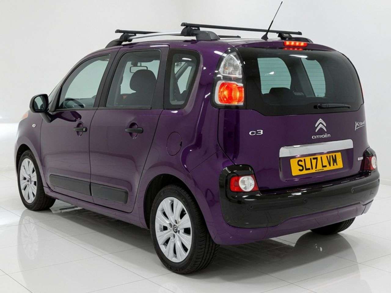 A 2017 CITROEN C3 PICASSO 1.6 BlueHDi Edition MPV 5dr Diesel Manual Euro 6 (100 ps) Part Exchange Wel A 2017 CITROEN C3 PICASSO 1.6 BlueHDi Edition MPV 5dr Diesel Manual Euro 6 (100 ps) Part Exchange Wel