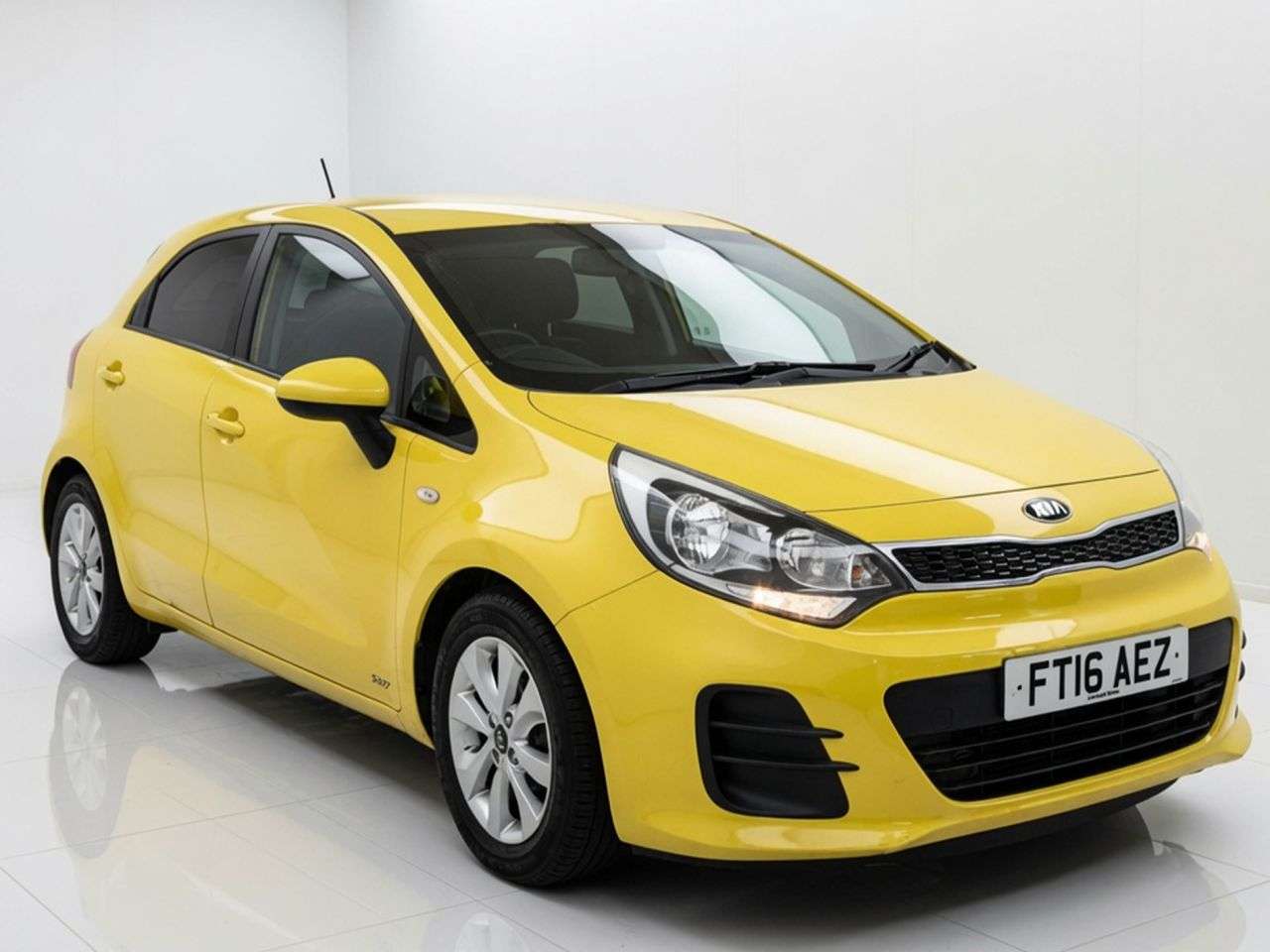 A 2016 KIA RIO 1.25 SR7 Hatchback 5dr Petrol Manual Euro 6 (84 bhp) Part Ex Welcome A 2016 KIA RIO 1.25 SR7 Hatchback 5dr Petrol Manual Euro 6 (84 bhp) Part Ex Welcome