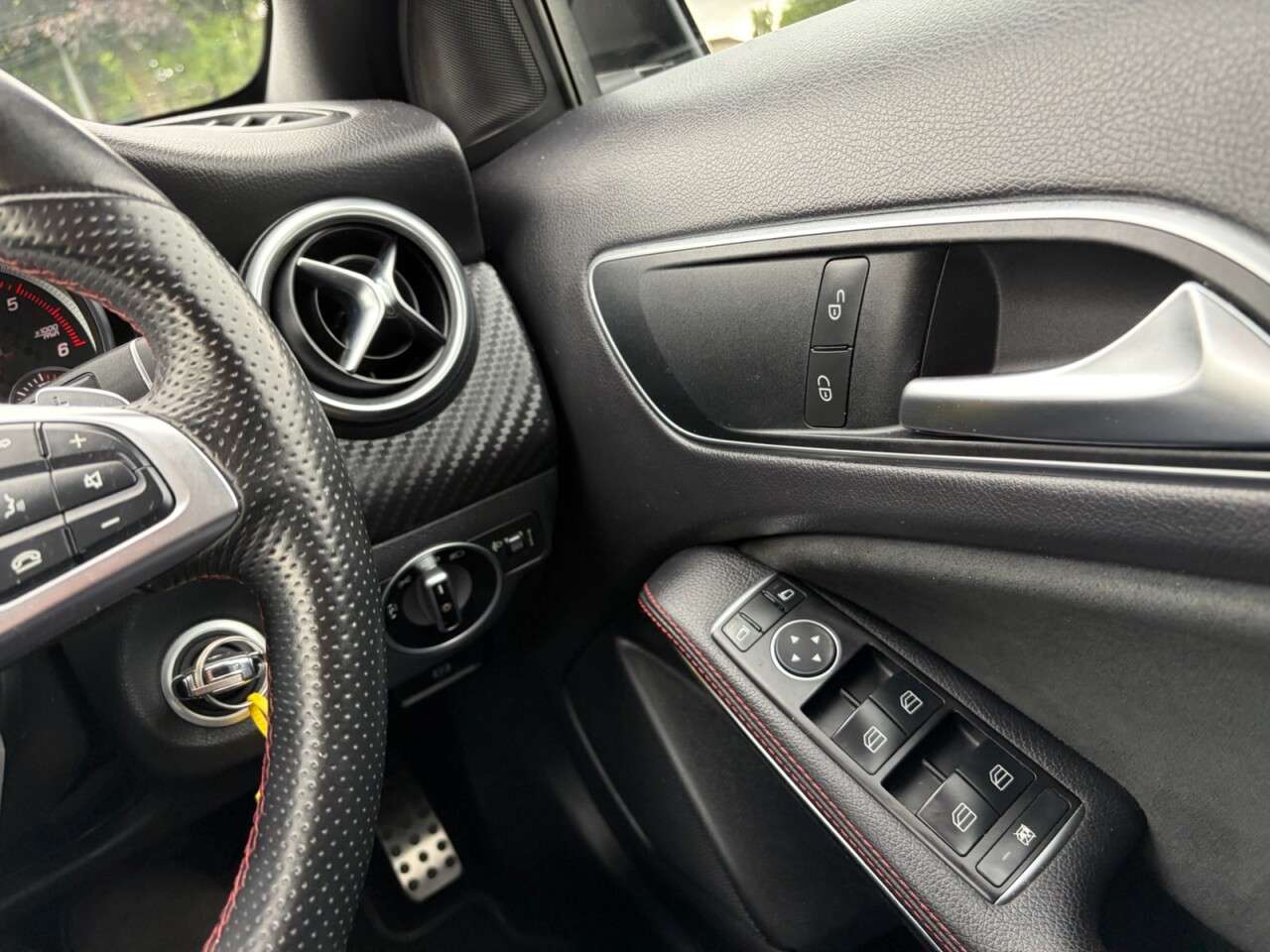 2016 MERCEDES-BENZ A CLASS 2016 MERCEDES-BENZ A CLASS