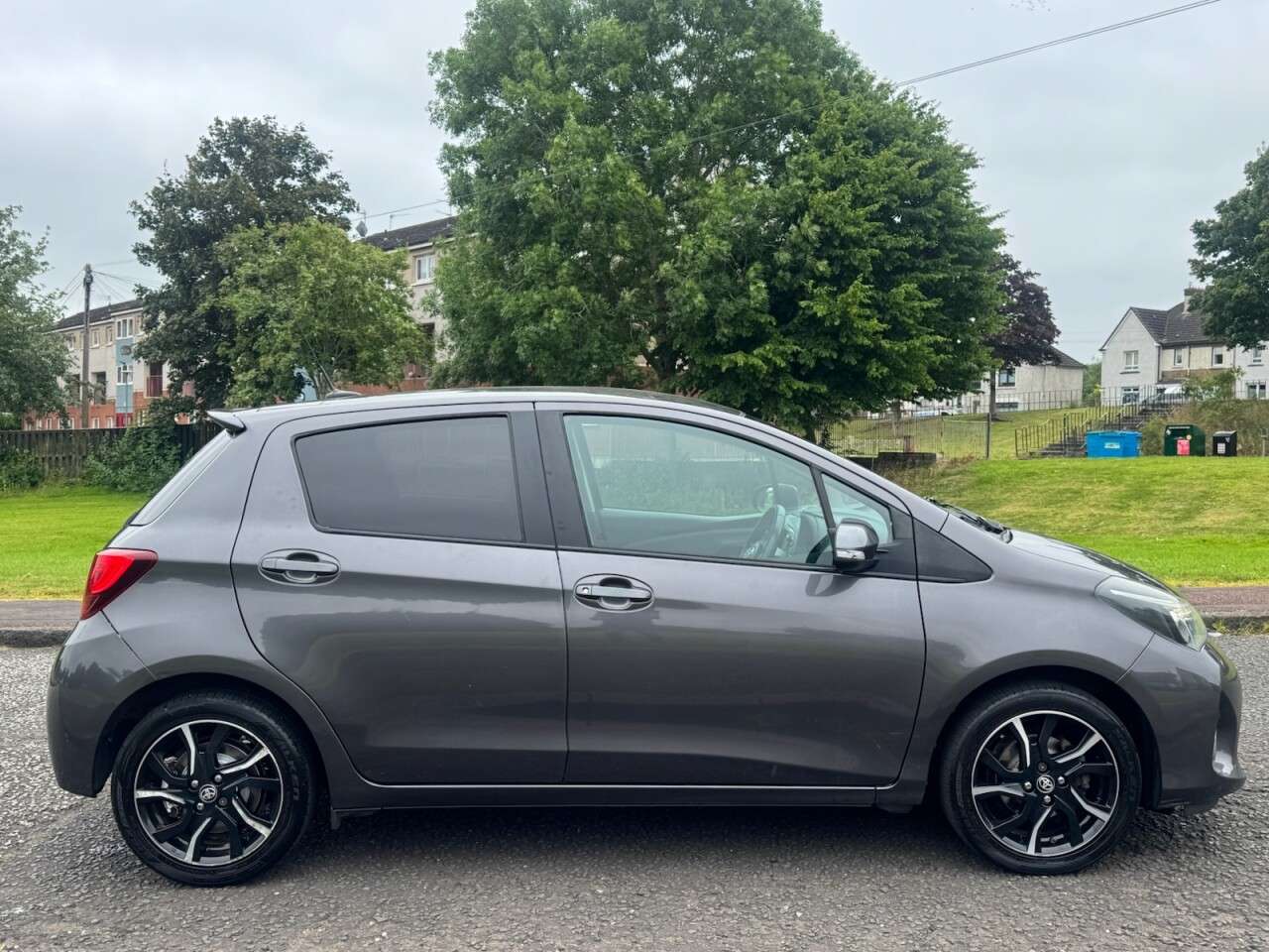 2015 TOYOTA YARIS 2015 TOYOTA YARIS