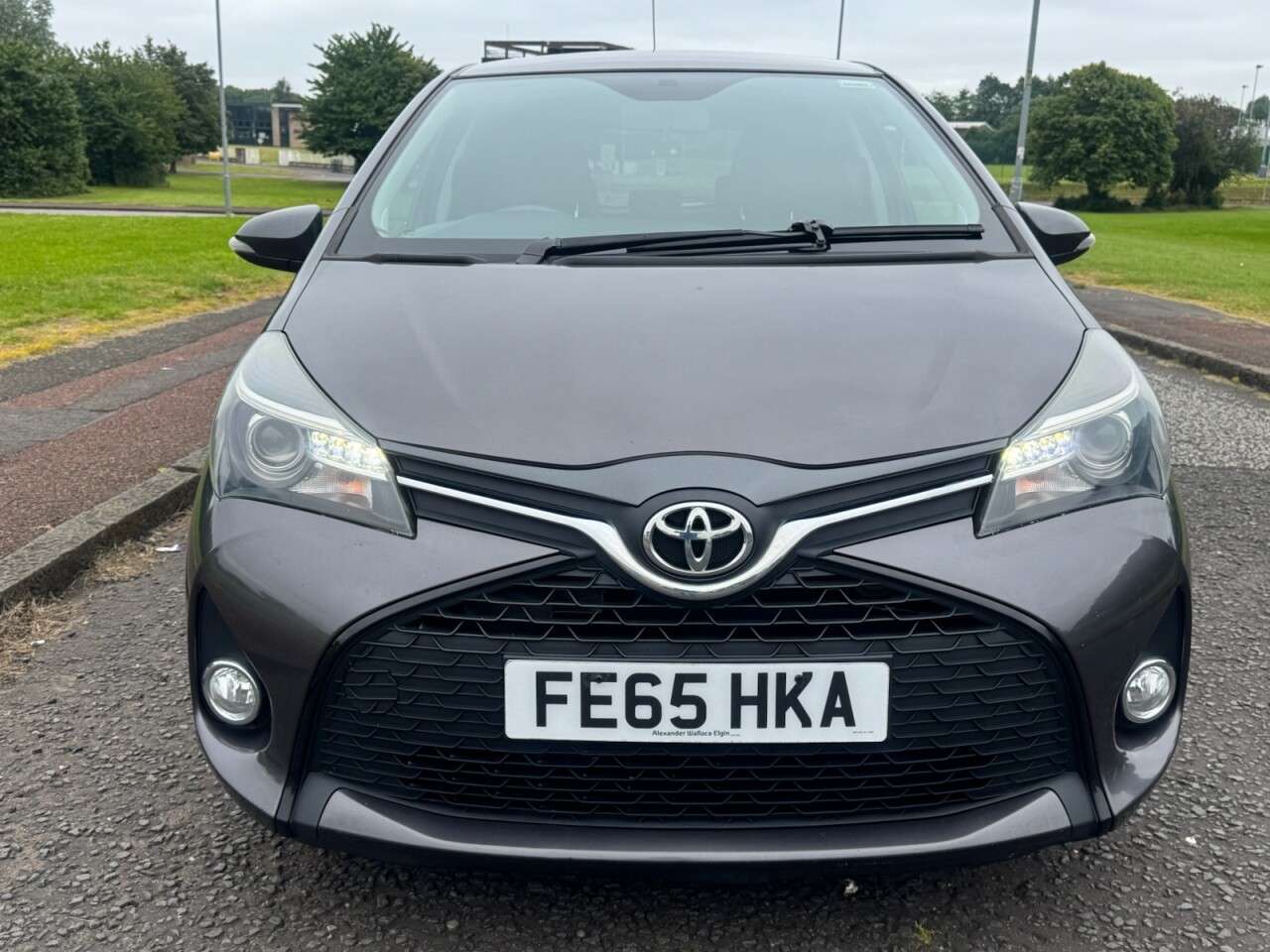 2015 TOYOTA YARIS 2015 TOYOTA YARIS