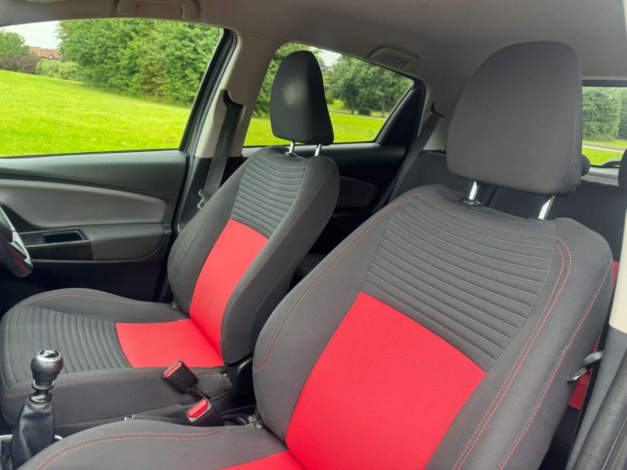 2015 TOYOTA YARIS 2015 TOYOTA YARIS