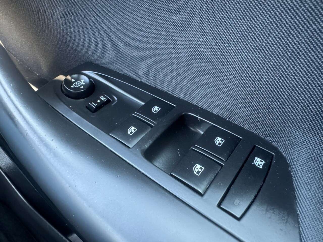 2015 CITROEN C4 CACTUS 2015 CITROEN C4 CACTUS