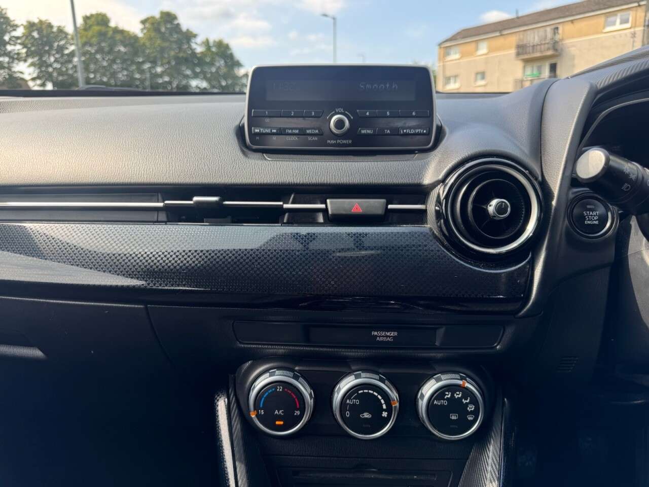 2018 MAZDA MAZDA2 2018 MAZDA MAZDA2
