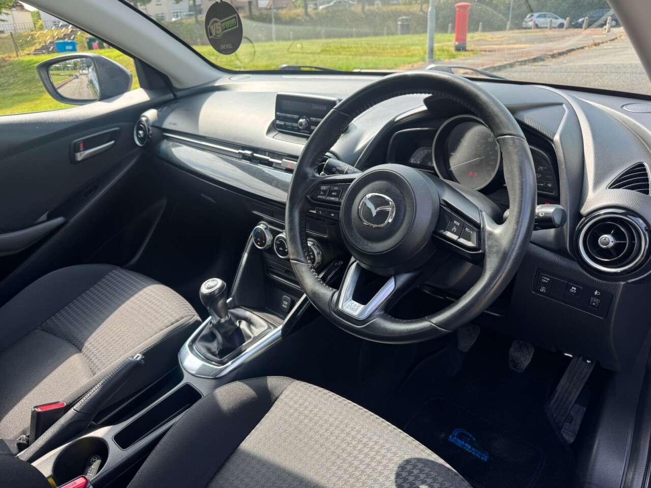 2018 MAZDA MAZDA2 2018 MAZDA MAZDA2