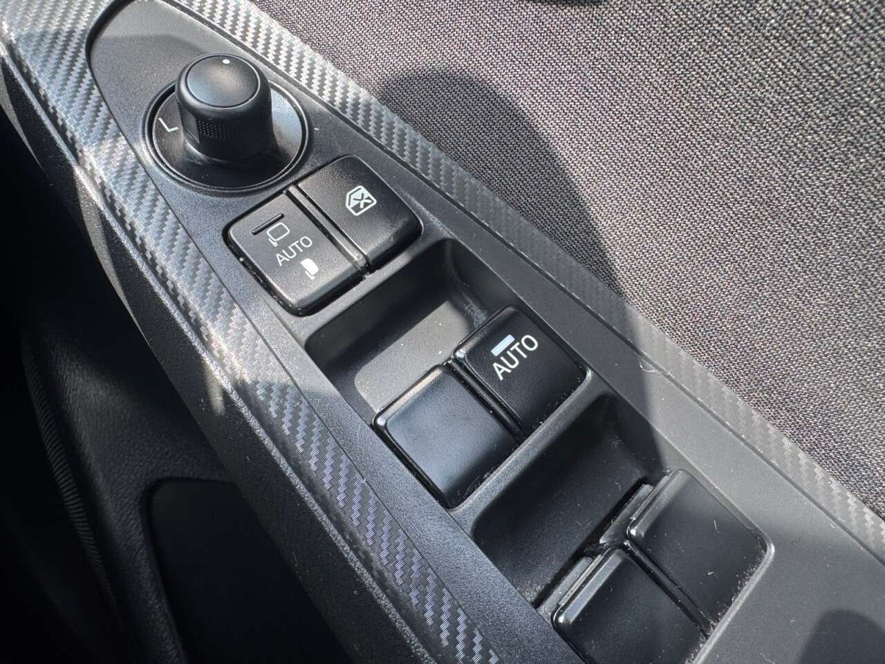 2018 MAZDA MAZDA2 2018 MAZDA MAZDA2