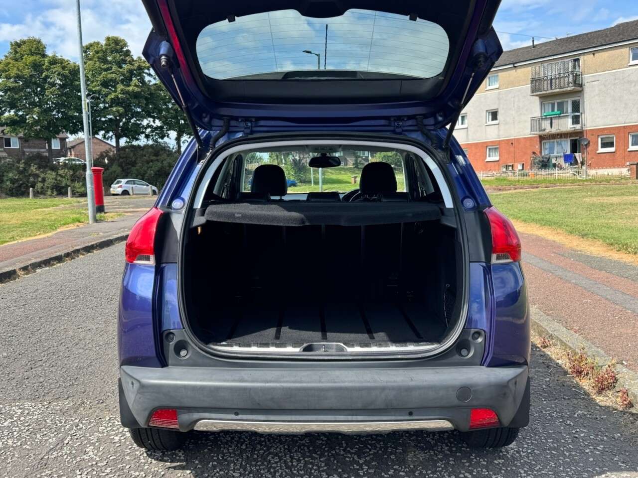 2014 PEUGEOT 2008 2014 PEUGEOT 2008