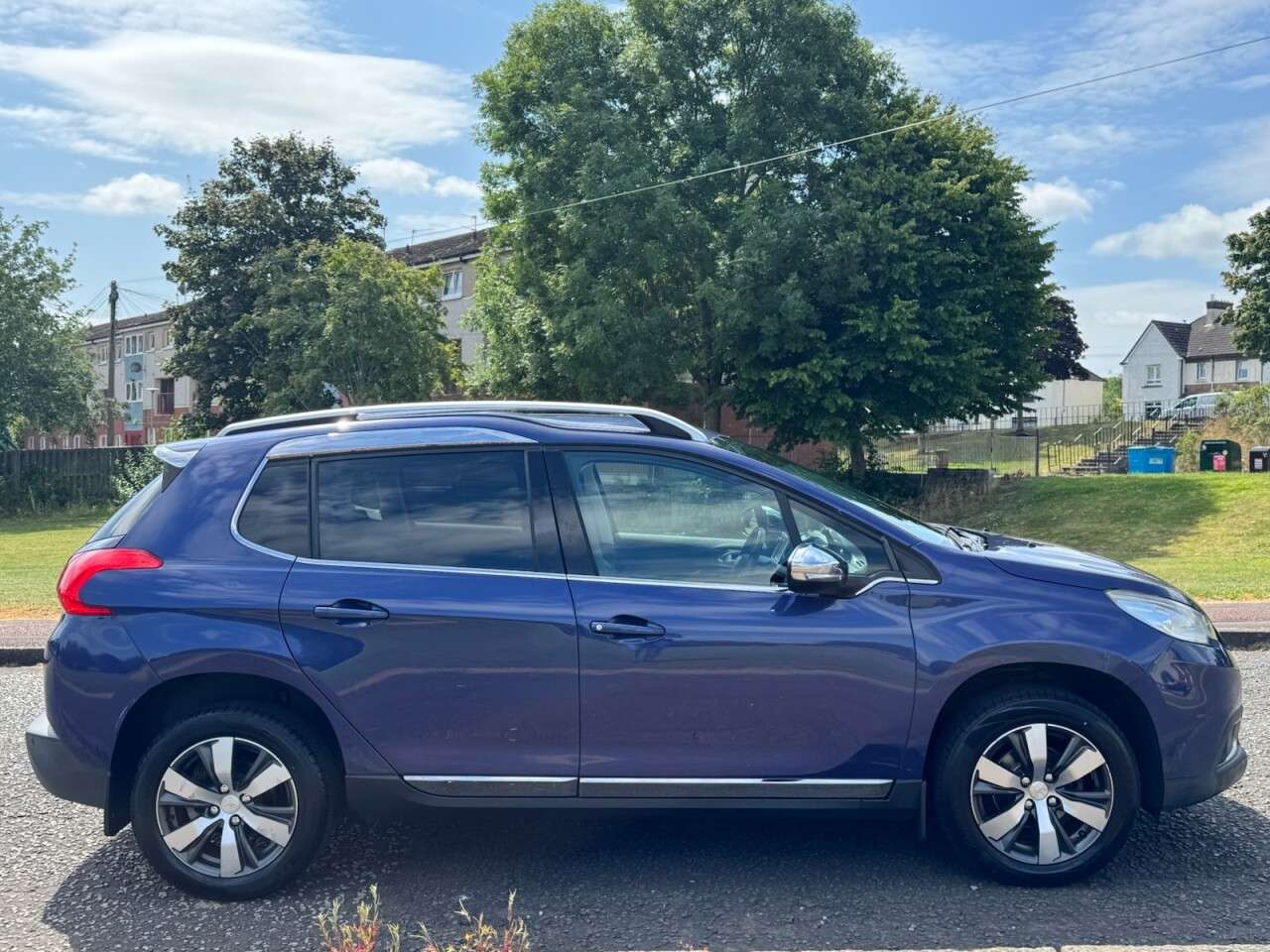 2014 PEUGEOT 2008 2014 PEUGEOT 2008