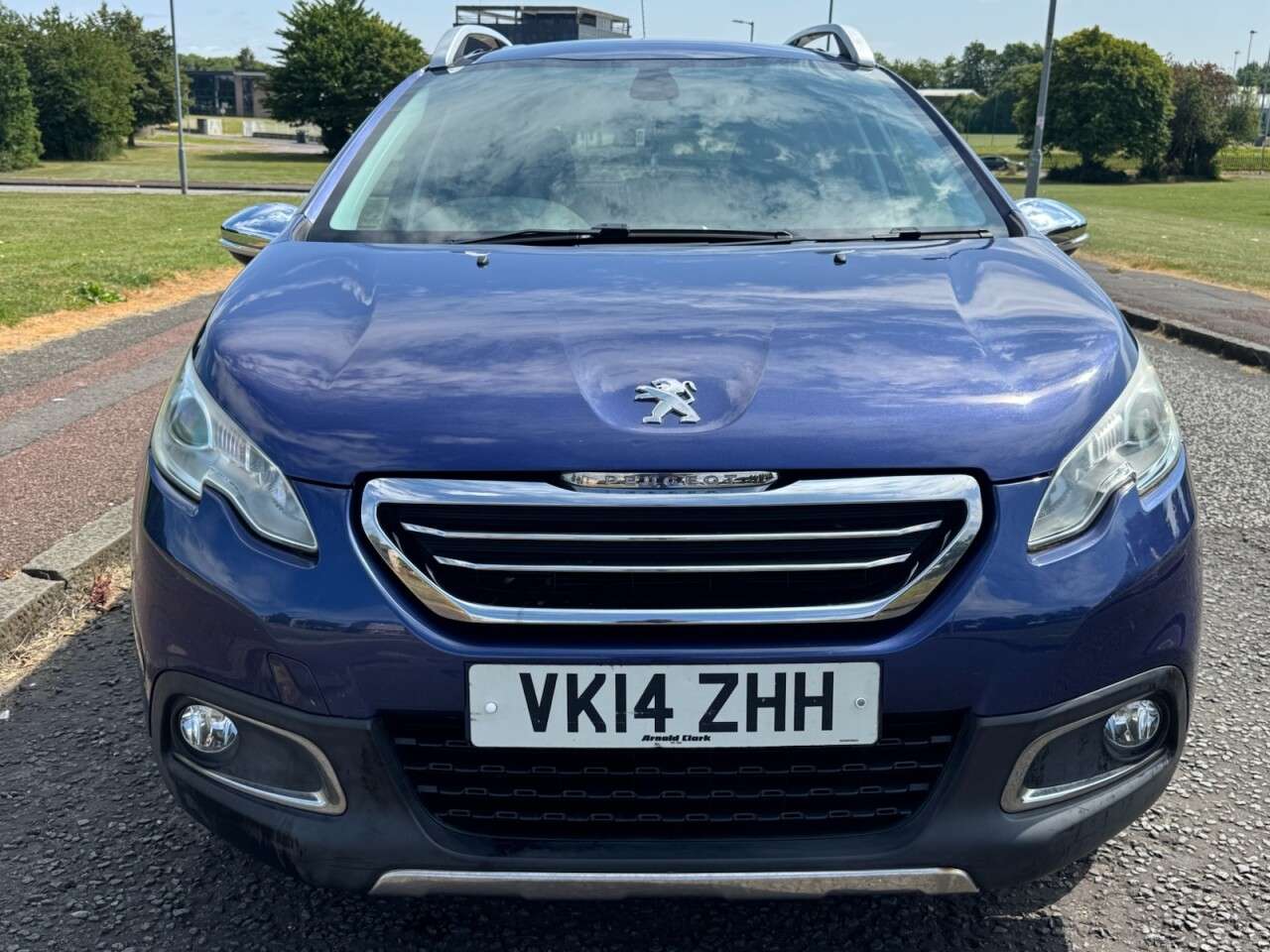 2014 PEUGEOT 2008 2014 PEUGEOT 2008