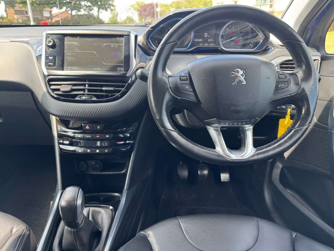 2014 PEUGEOT 2008 2014 PEUGEOT 2008