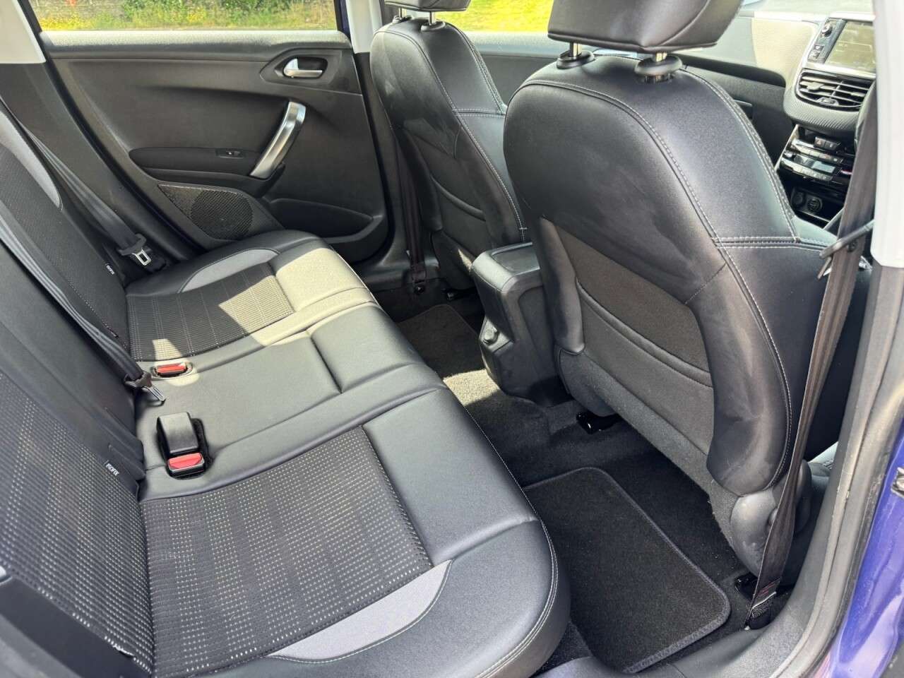 2014 PEUGEOT 2008 2014 PEUGEOT 2008