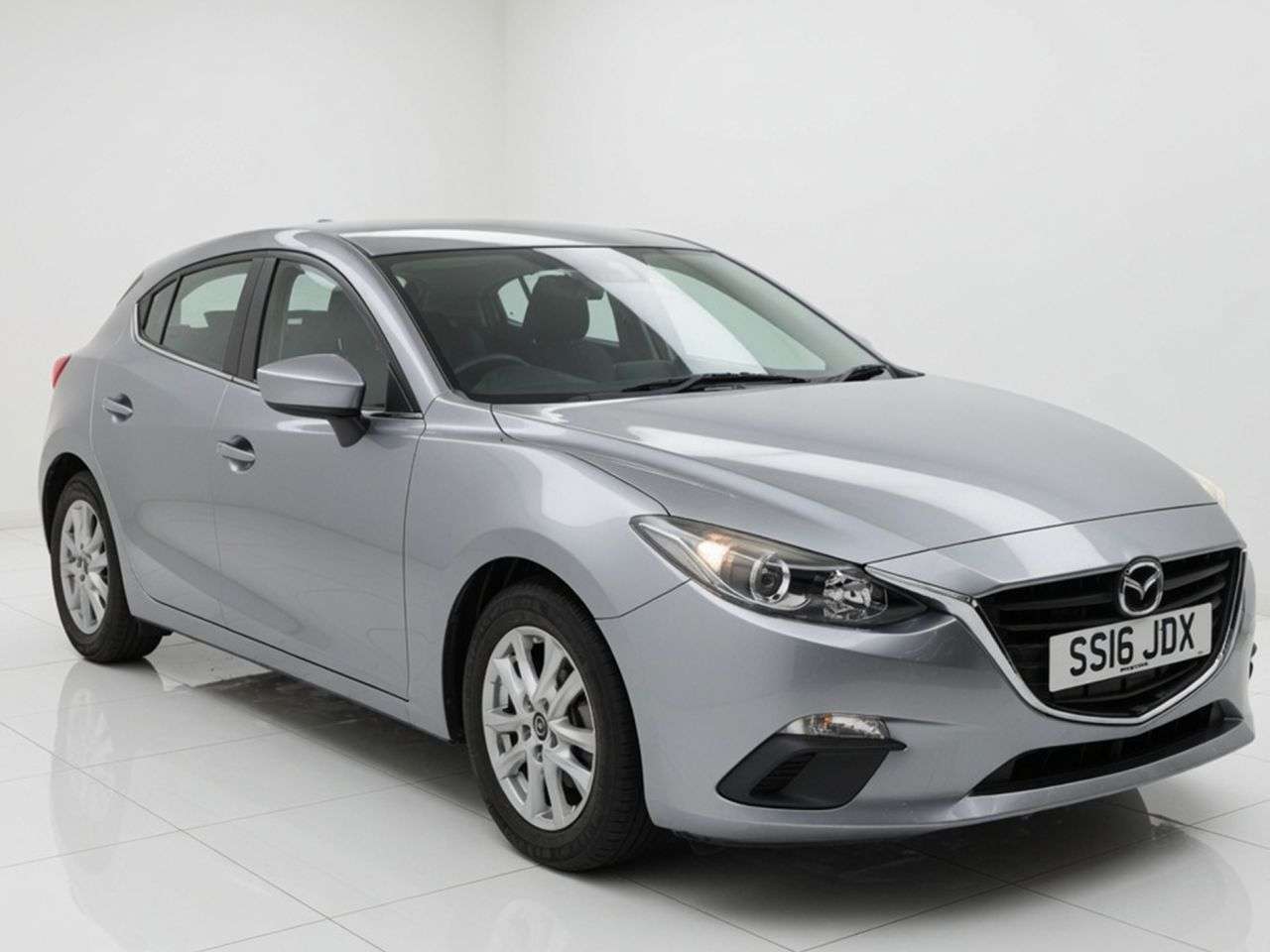 A 2016 MAZDA MAZDA3 1.5 SKYACTIV-G SE Hatchback 5dr Petrol Manual Euro 5 (s/s) (100 ps) Part Ex A 2016 MAZDA MAZDA3 1.5 SKYACTIV-G SE Hatchback 5dr Petrol Manual Euro 5 (s/s) (100 ps) Part Ex