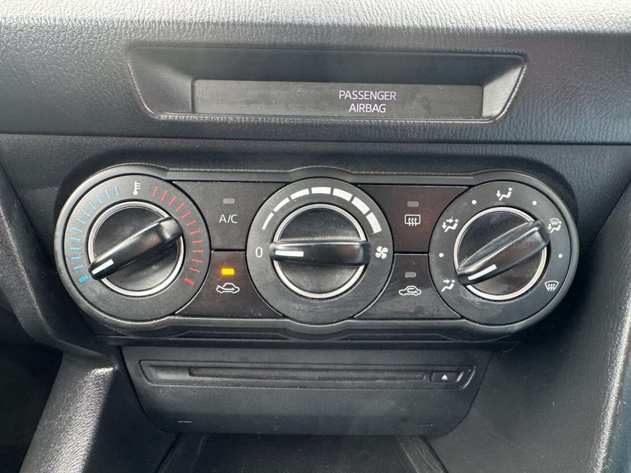 2016 MAZDA MAZDA3 2016 MAZDA MAZDA3