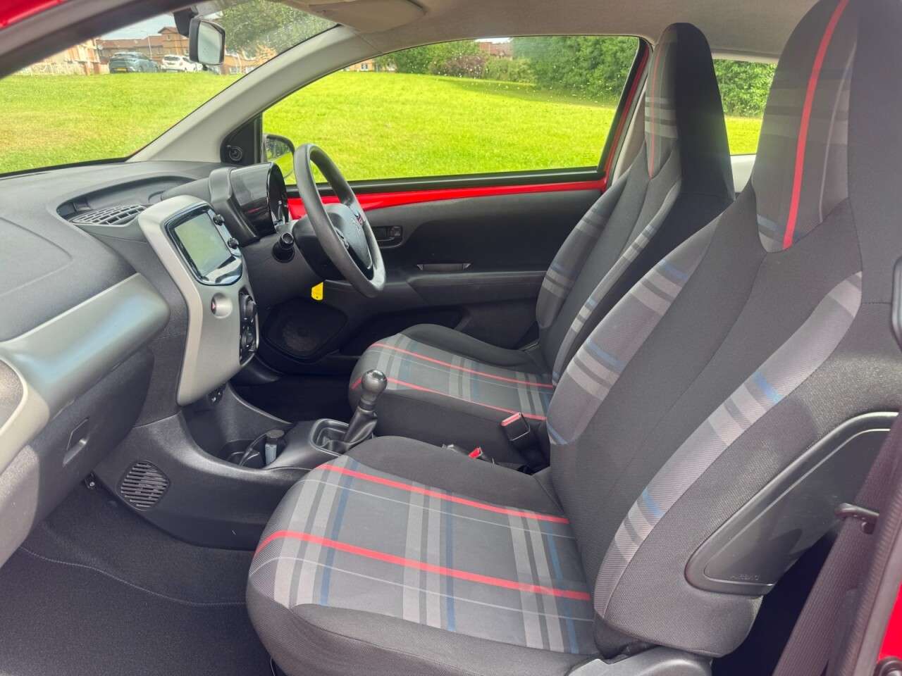 2016 PEUGEOT 108 2016 PEUGEOT 108