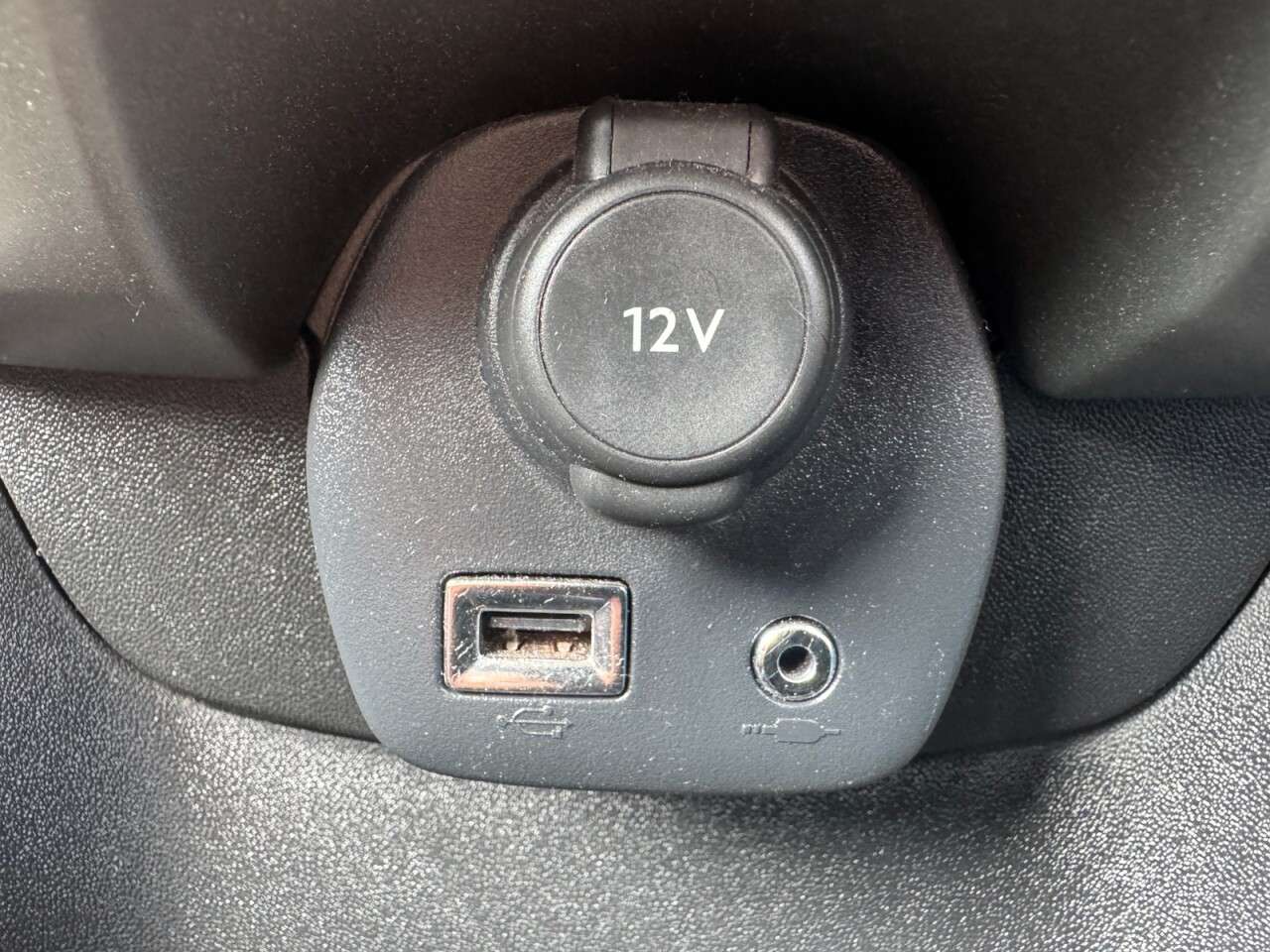 2016 PEUGEOT 108 2016 PEUGEOT 108