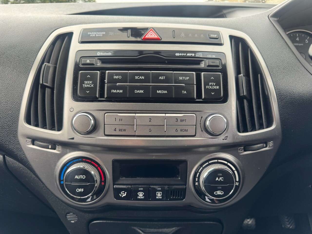 2013 HYUNDAI I20 2013 HYUNDAI I20