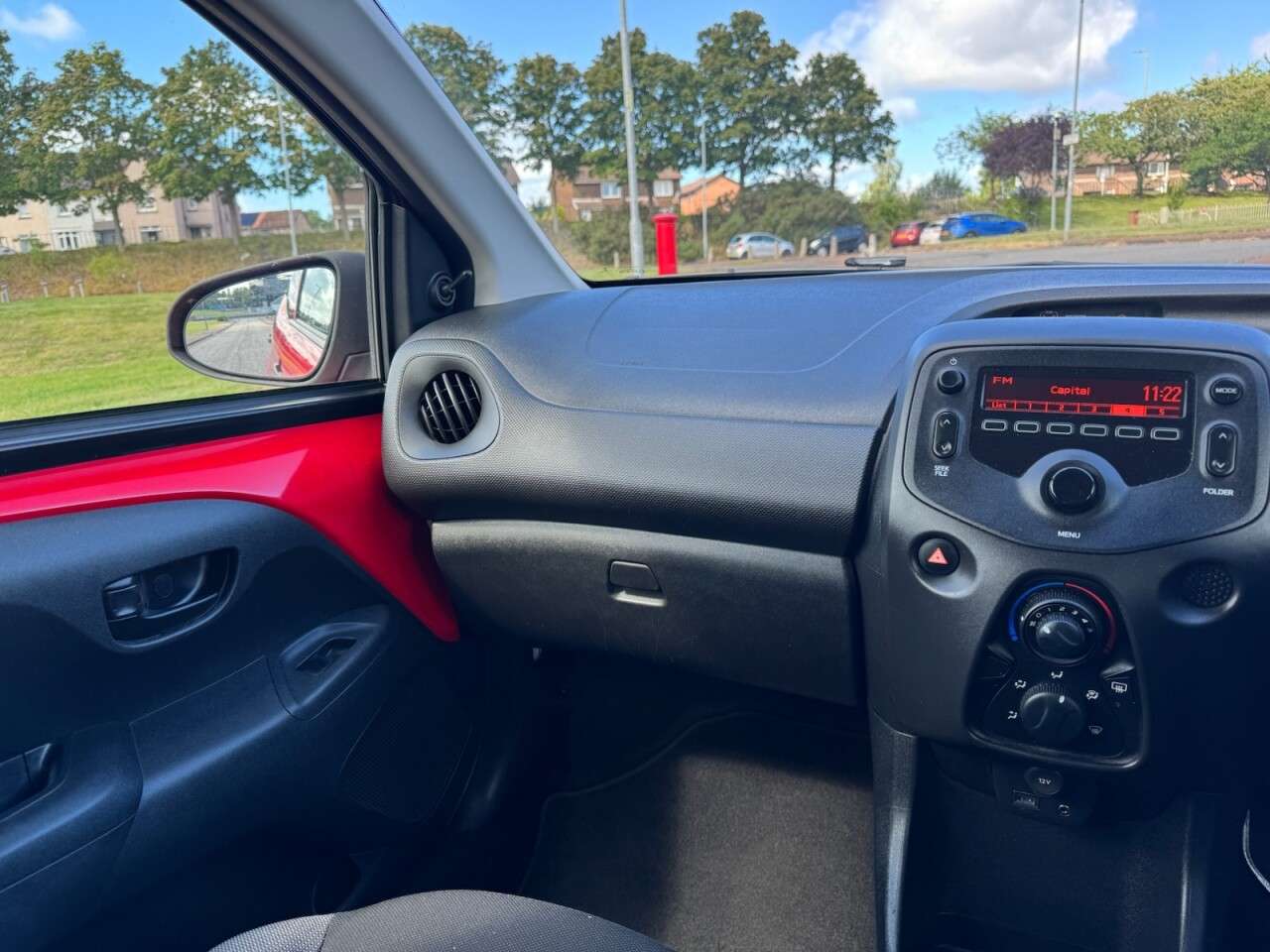 2016 TOYOTA AYGO 2016 TOYOTA AYGO