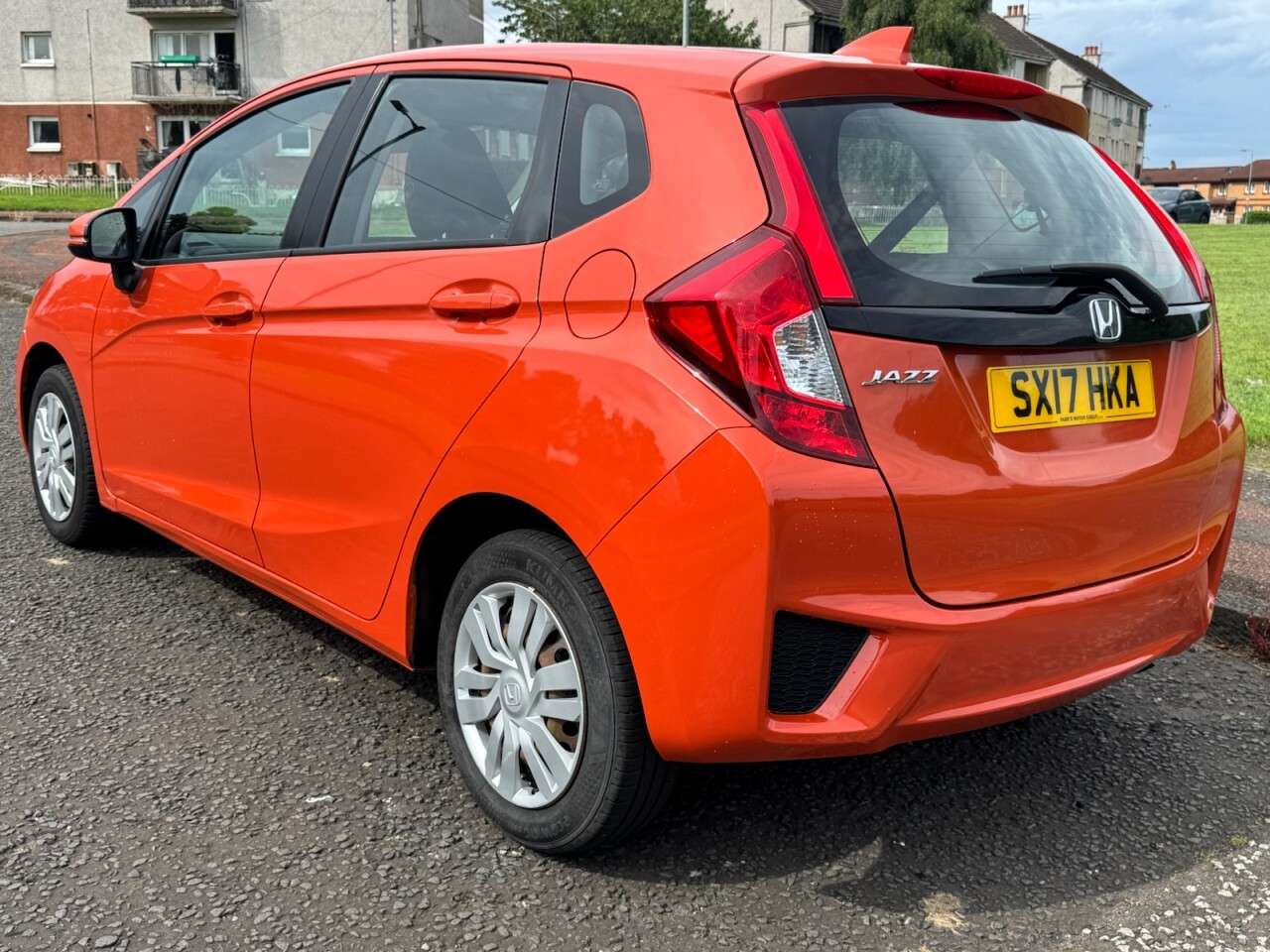 A 2017 HONDA JAZZ 1.3 i-VTEC S Hatchback 5dr Petrol Manual Euro 6 (s/s) (102 ps) Part Ex Welc A 2017 HONDA JAZZ 1.3 i-VTEC S Hatchback 5dr Petrol Manual Euro 6 (s/s) (102 ps) Part Ex Welc