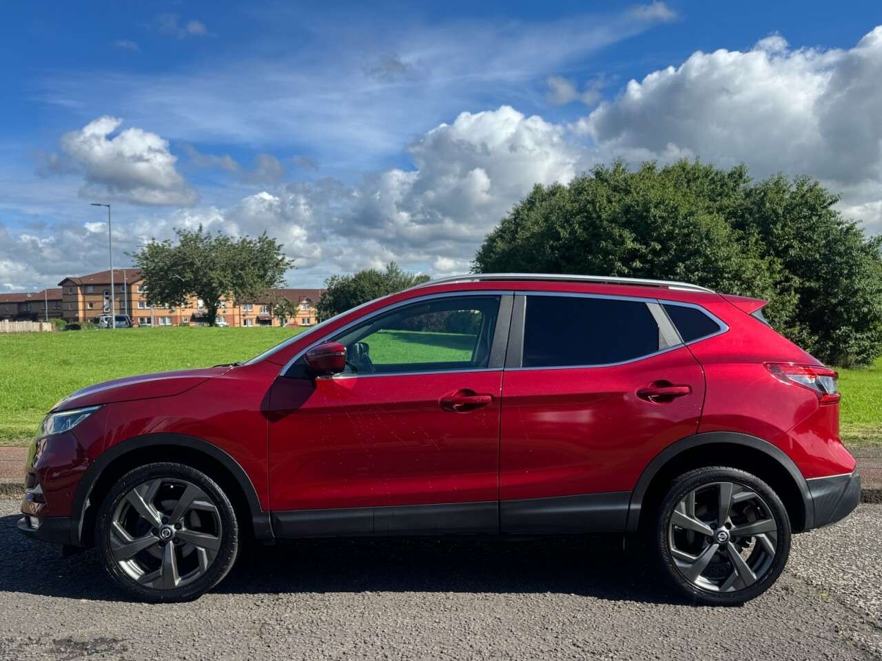 A 2019 NISSAN QASHQAI 1.5 dCi Tekna SUV 5dr Diesel Manual Euro 6 (s/s) (115 ps) Part Ex Welcome A 2019 NISSAN QASHQAI 1.5 dCi Tekna SUV 5dr Diesel Manual Euro 6 (s/s) (115 ps) Part Ex Welcome