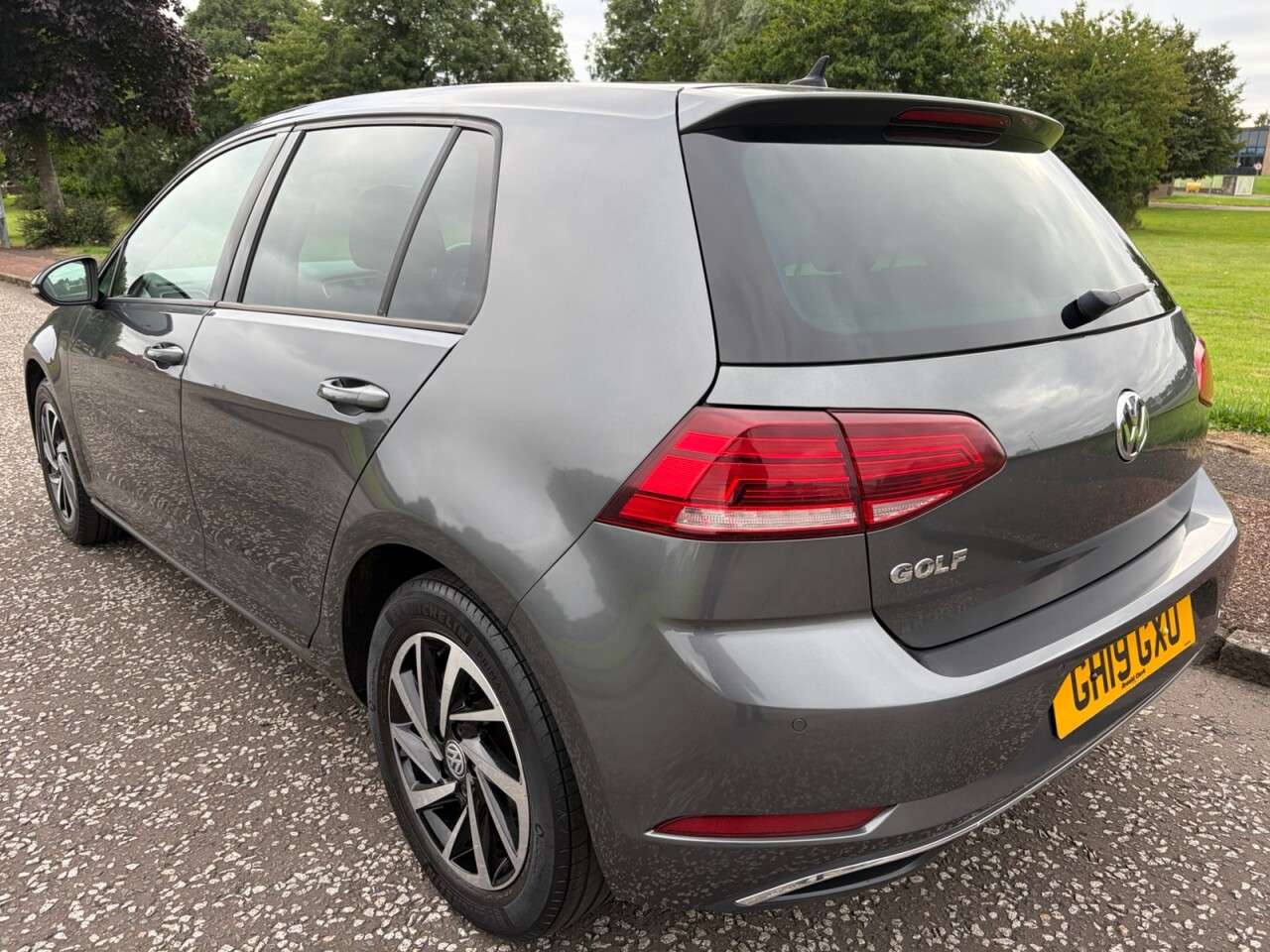 A 2019 VOLKSWAGEN GOLF 1.0 TSI Match Hatchback 5dr Petrol DSG Euro 6 (s/s) (115 ps) Low Miles - P/ A 2019 VOLKSWAGEN GOLF 1.0 TSI Match Hatchback 5dr Petrol DSG Euro 6 (s/s) (115 ps) Low Miles - P/