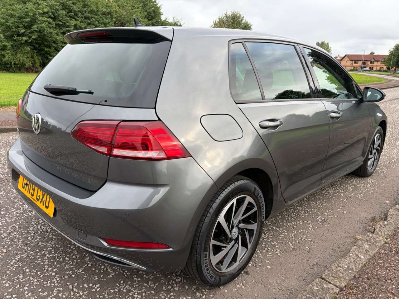 2019 VOLKSWAGEN GOLF 2019 VOLKSWAGEN GOLF