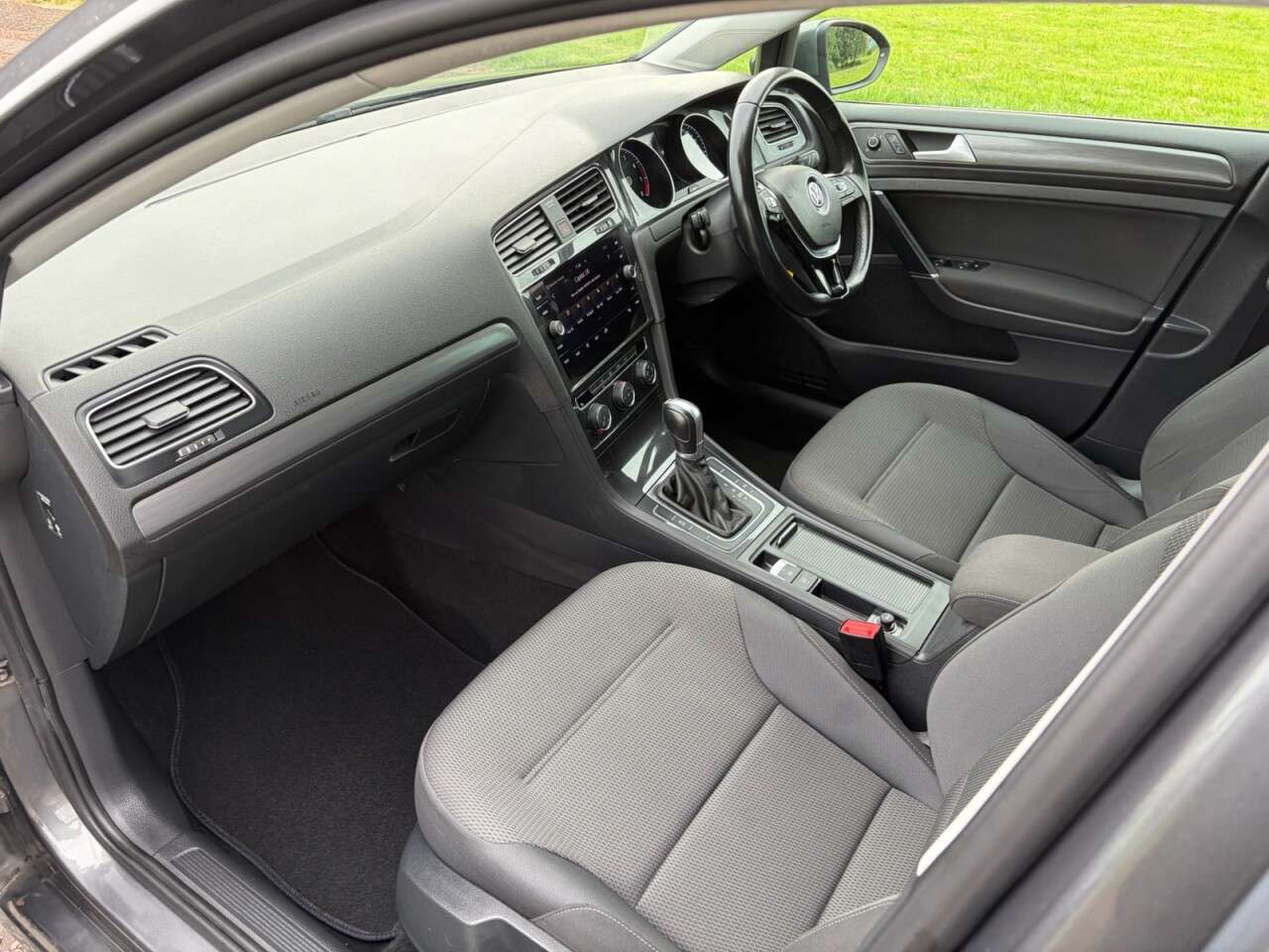 2019 VOLKSWAGEN GOLF 2019 VOLKSWAGEN GOLF