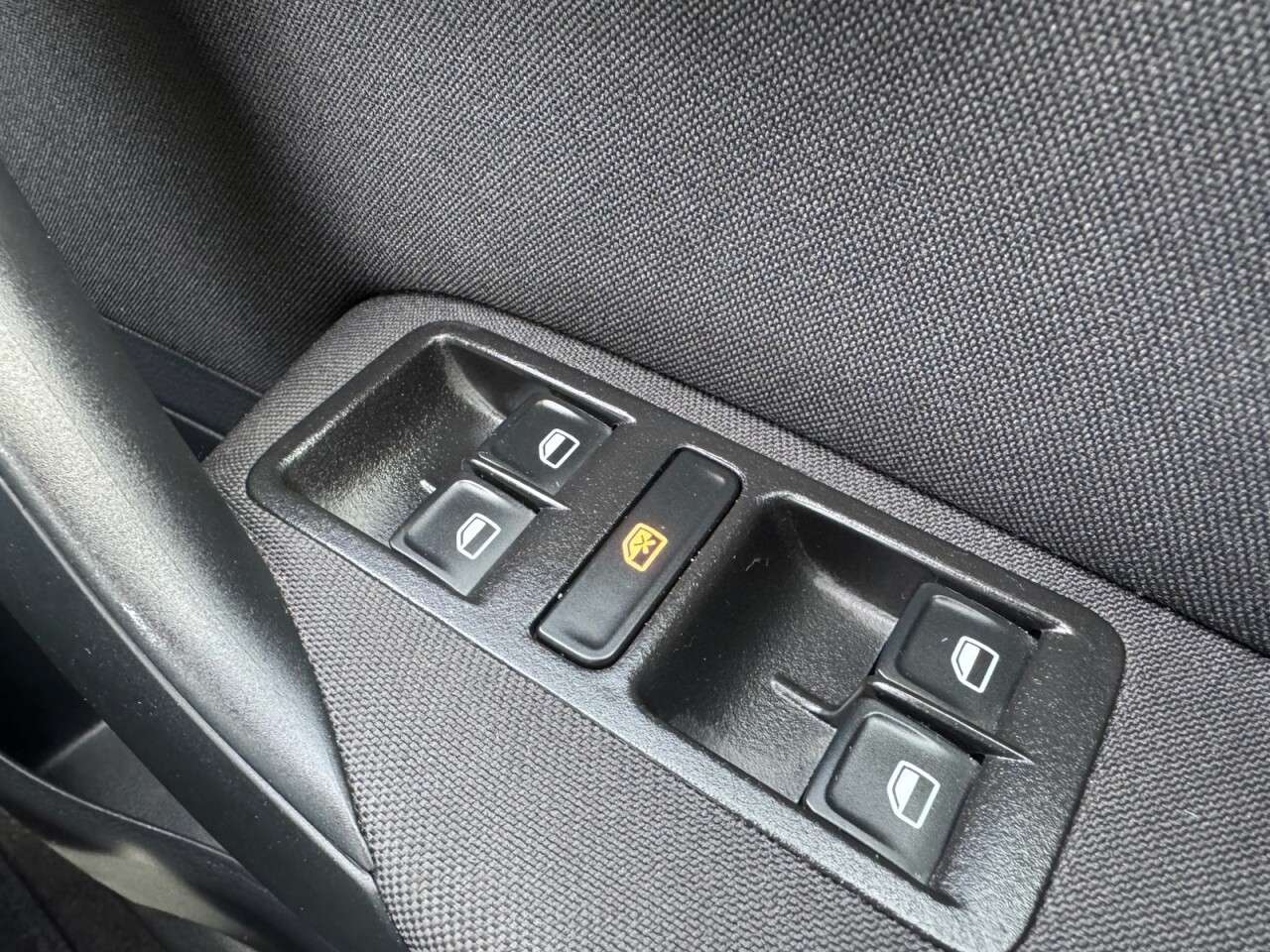 2015 VOLKSWAGEN POLO 2015 VOLKSWAGEN POLO
