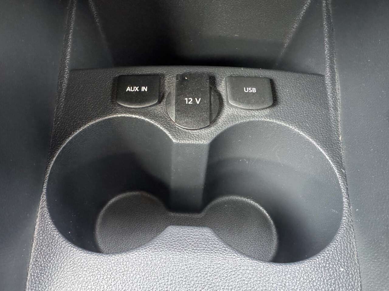 2015 VOLKSWAGEN POLO 2015 VOLKSWAGEN POLO