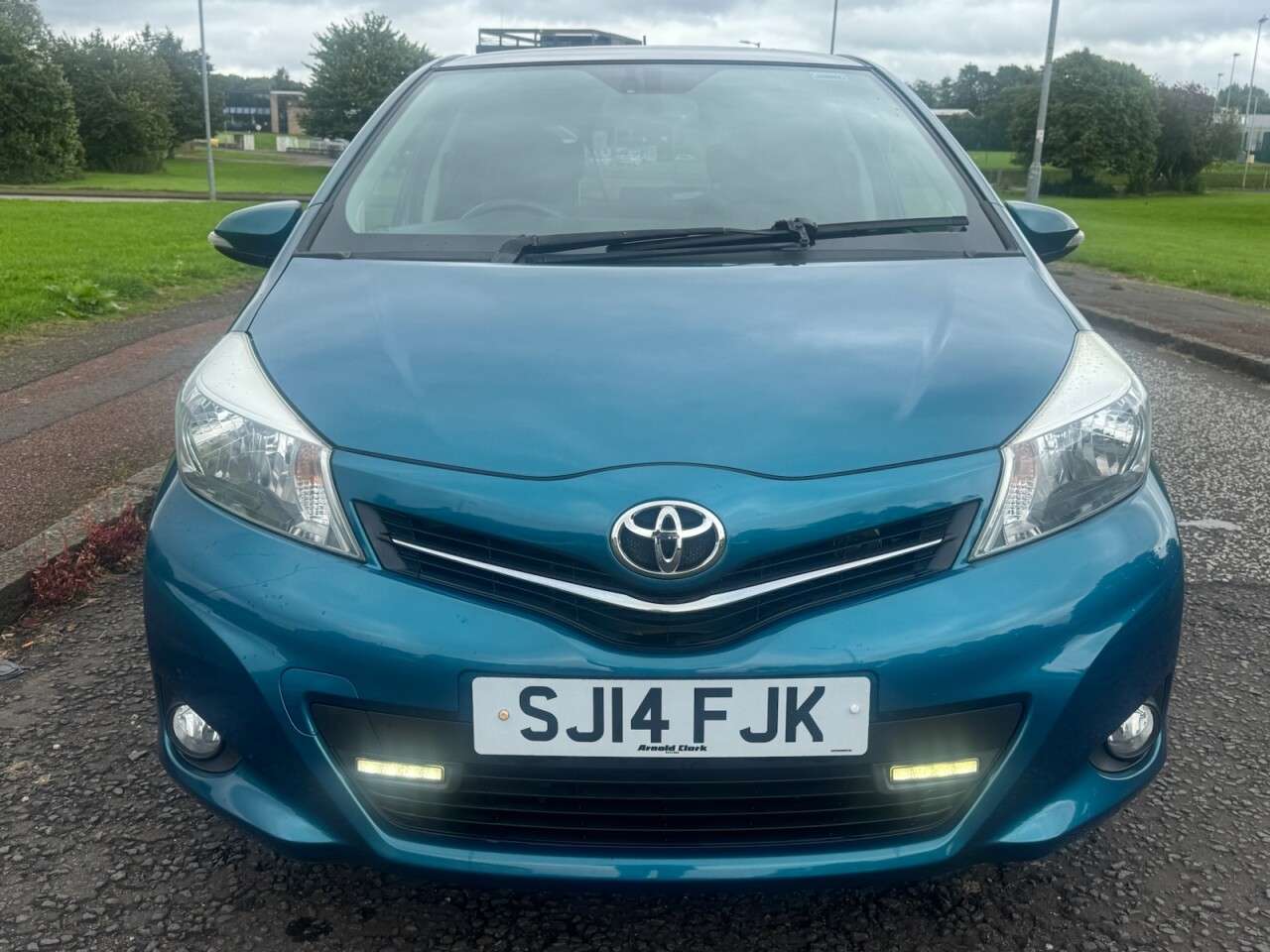 2014 TOYOTA YARIS 2014 TOYOTA YARIS