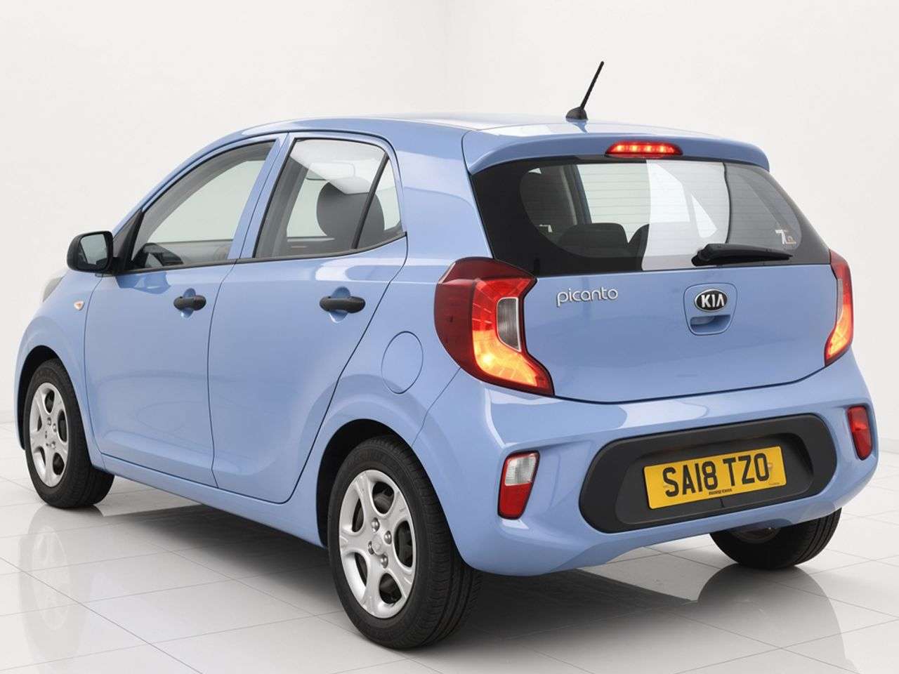 A 2018 KIA PICANTO 1.0 1 Hatchback 5dr Petrol Manual Euro 6 (66 bhp) Part Ex Welcome A 2018 KIA PICANTO 1.0 1 Hatchback 5dr Petrol Manual Euro 6 (66 bhp) Part Ex Welcome