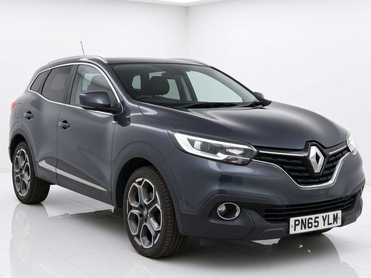 A 2015 RENAULT KADJAR 1.5 dCi Dynamique S Nav SUV 5dr Diesel Manual Euro 6 (s/s) (110 ps) Part Ex A 2015 RENAULT KADJAR 1.5 dCi Dynamique S Nav SUV 5dr Diesel Manual Euro 6 (s/s) (110 ps) Part Ex