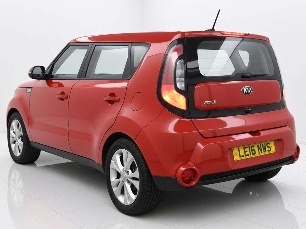 2016 KIA SOUL 2016 KIA SOUL