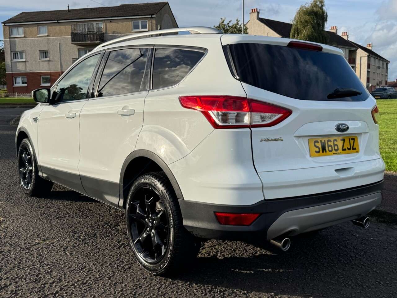 A 2016 FORD KUGA 2.0 TDCi Titanium SUV 5dr Diesel Manual AWD Euro 6 (s/s) (180 ps) Part Ex W A 2016 FORD KUGA 2.0 TDCi Titanium SUV 5dr Diesel Manual AWD Euro 6 (s/s) (180 ps) Part Ex W